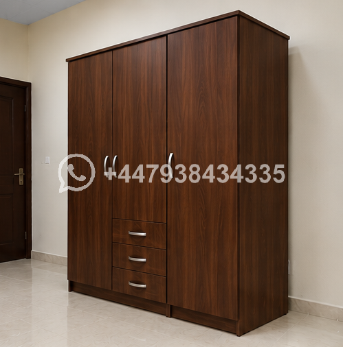 Modern 3 Door Wardrobe with 3 Drawers – Stylish 3 Door Wardrobe with 3 Drawers - Image 3