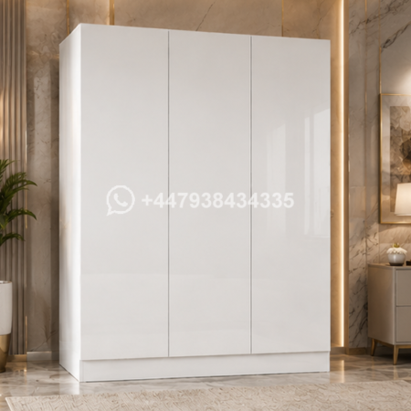 4 Door Wardrobe With Two Drawers and One Mirror