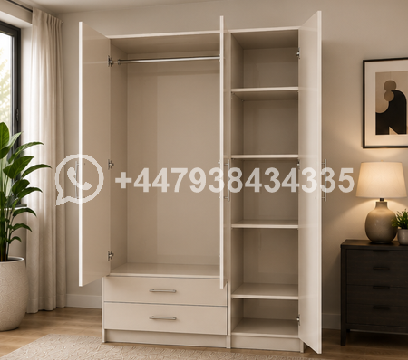 Stylish Bedroom Organizer – 3 Door Wardrobe with Drawers